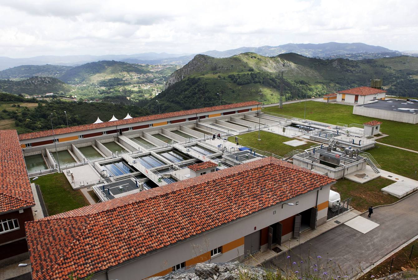 Inauguración de la planta de agua de Cabornio en Oviedo