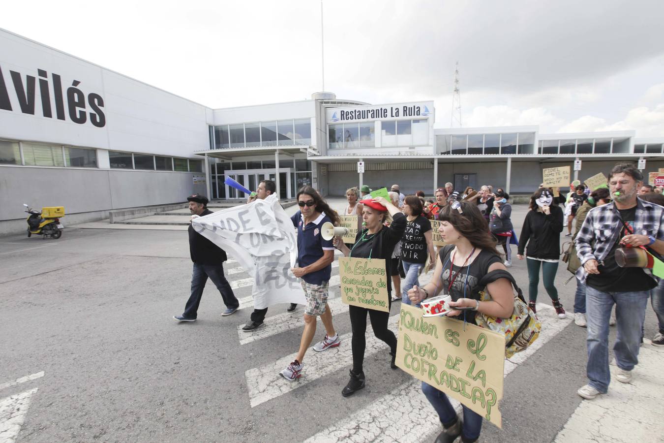 La manifestación de los vecinos de El Nodo, en imágenes