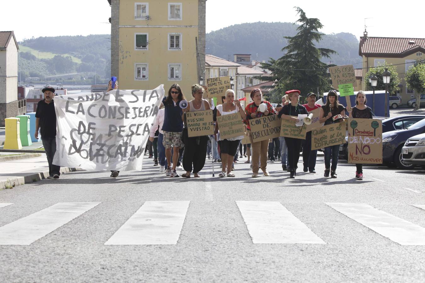 La manifestación de los vecinos de El Nodo, en imágenes
