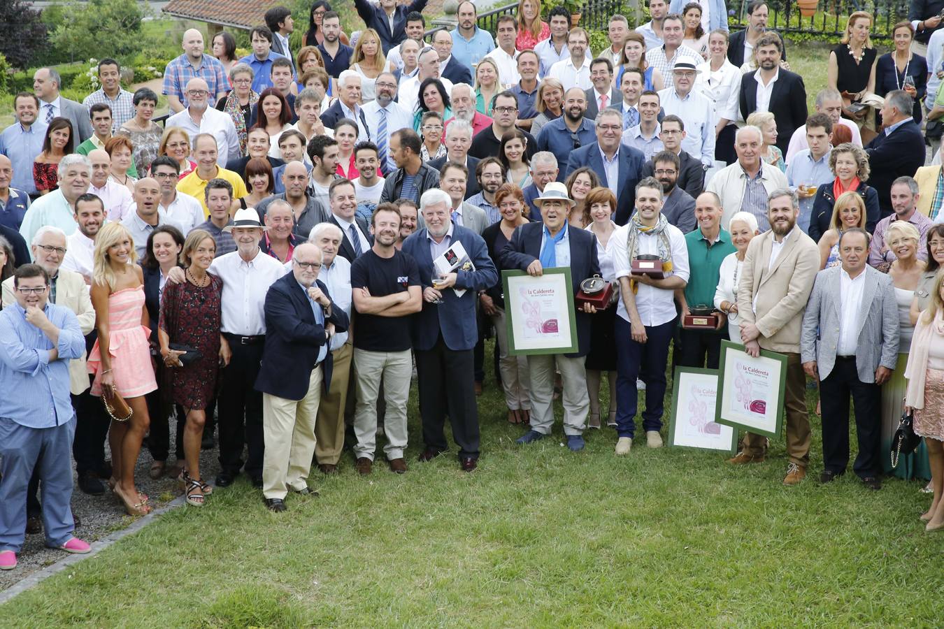 Los nuevos maestros Caldereta de Don Calixto reciben su premio