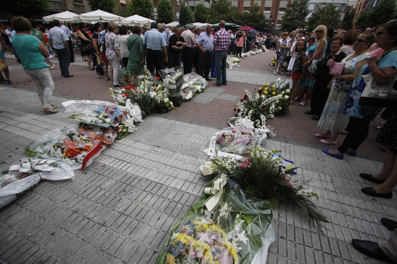 El mundo del fútbol despide a Saúl Lara