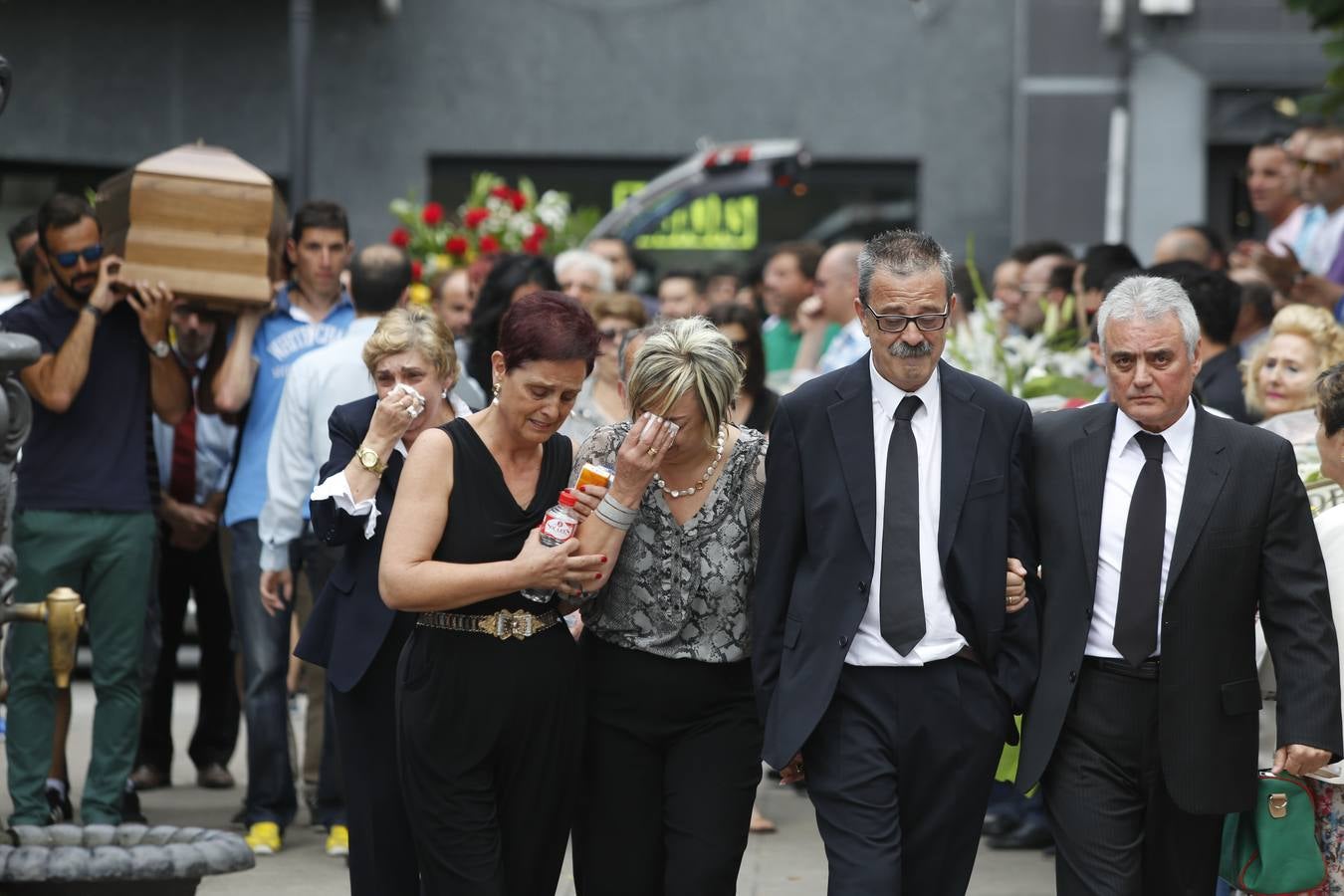 El mundo del fútbol despide a Saúl Lara