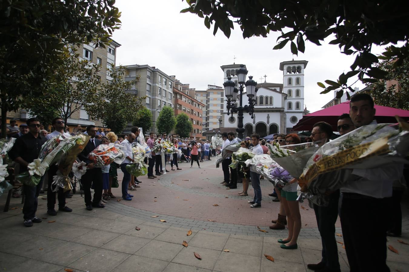 El mundo del fútbol despide a Saúl Lara