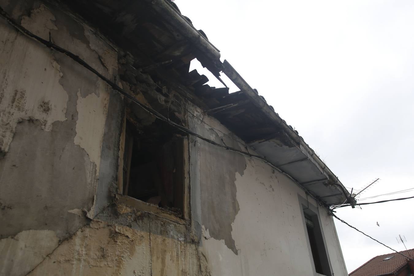 Así se encuentra el barrio de El Puente, en Langreo
