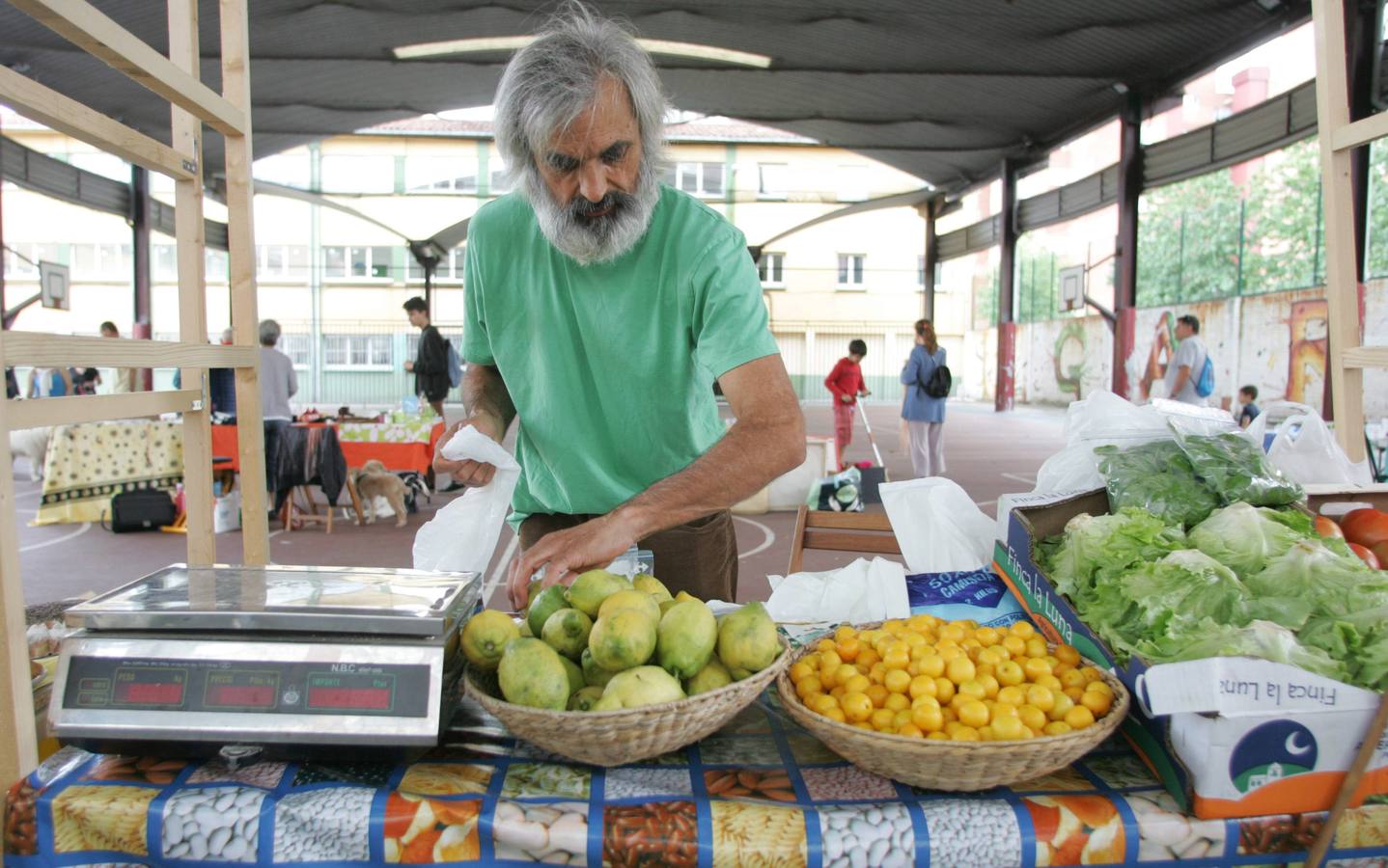 La Calzada cambia euros por Copinos