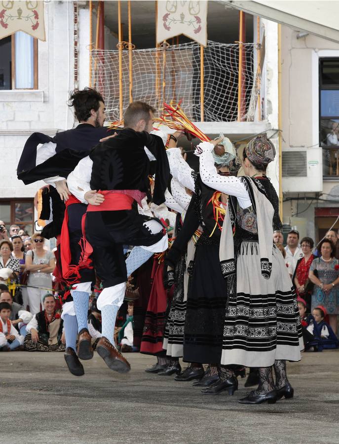 Llanes celebra el día grande de las fiestas de la Magdalena