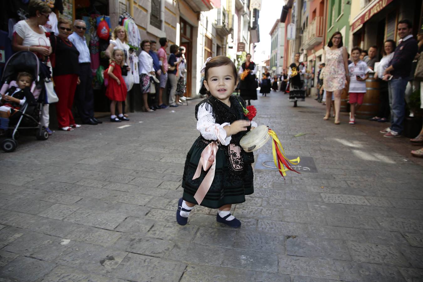 Llanes celebra el día grande de las fiestas de la Magdalena