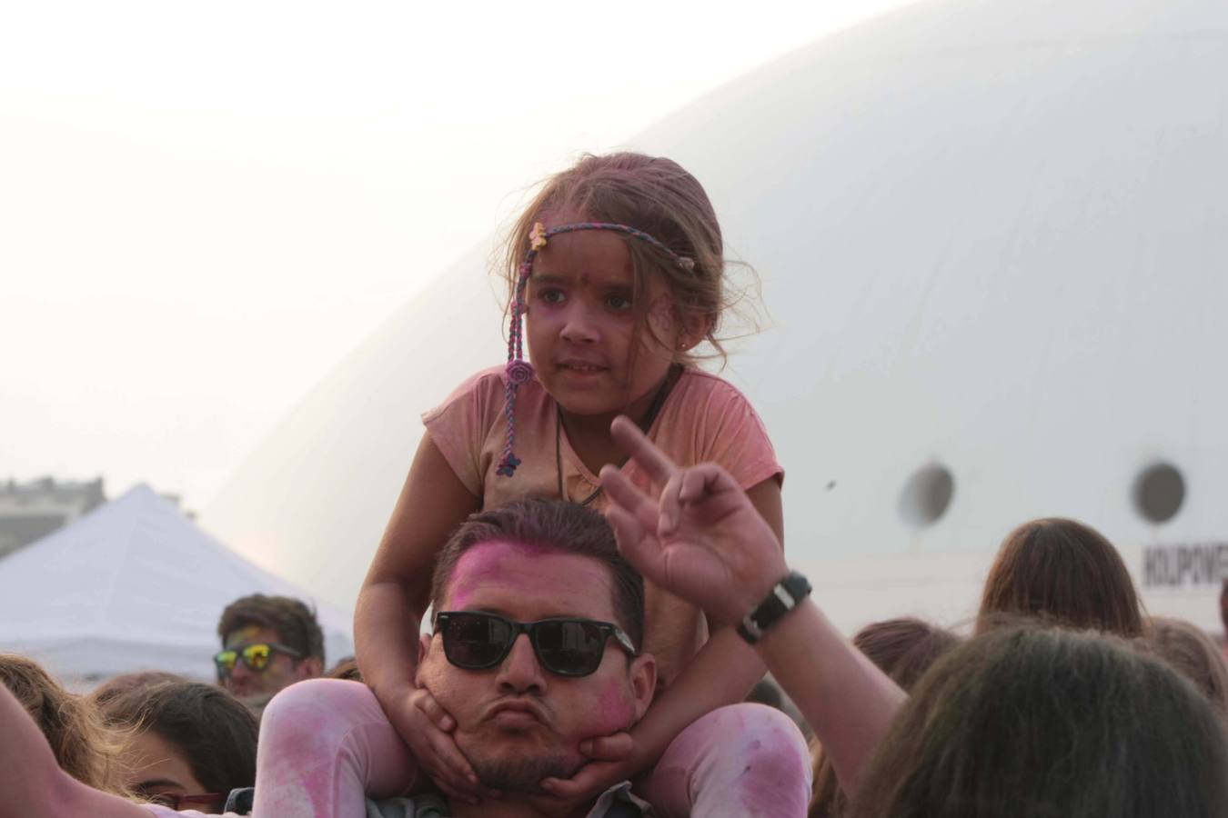 Las mejores fotos de la Holi party en Avilés