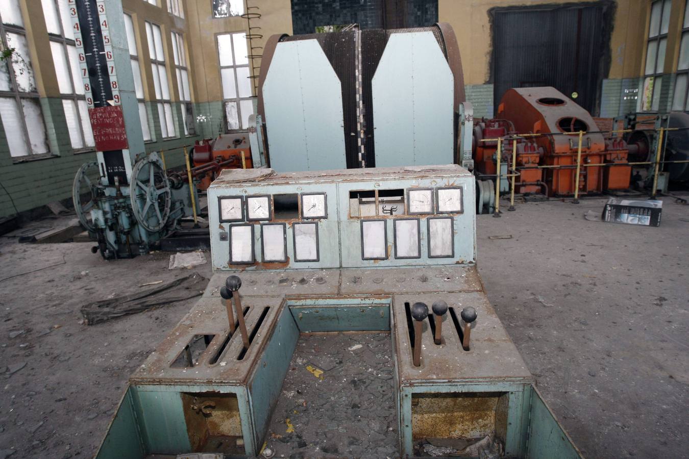 Comienza las visitas guiadas al pozo Santa Bárbabara