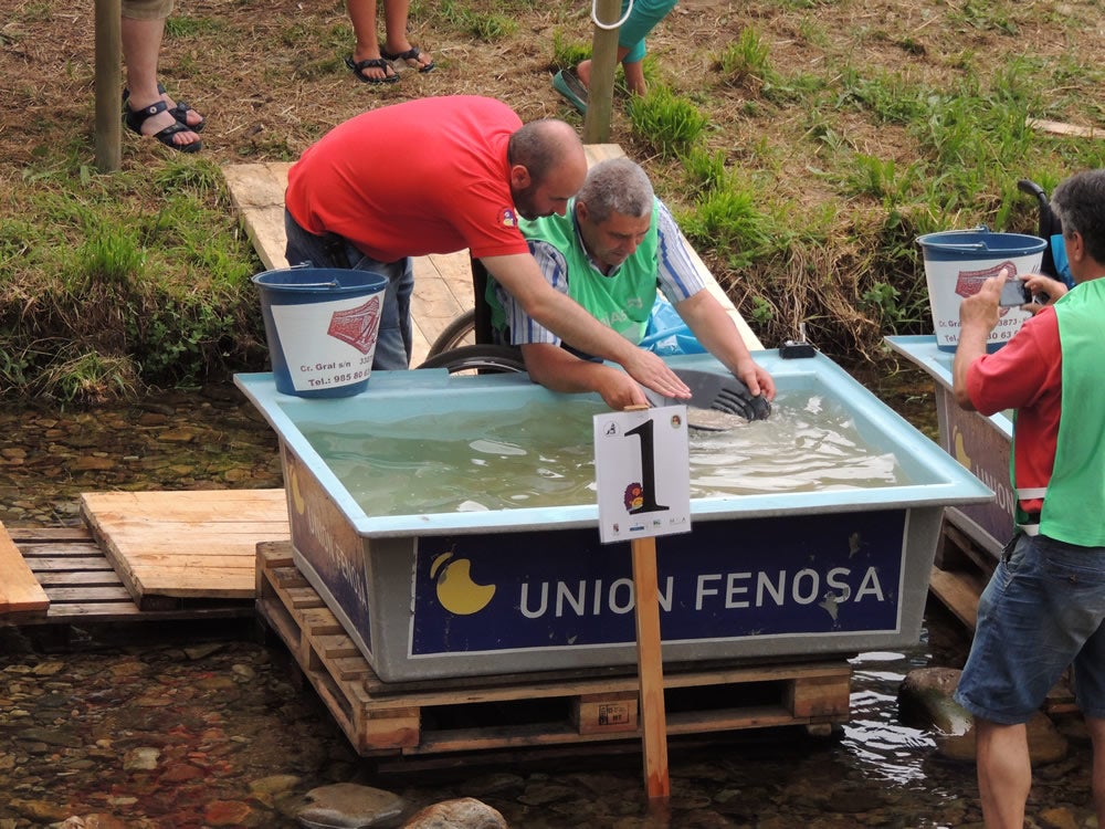 Navelgas inaugura el XIV Campeonato Nacional de Bateo de Oro