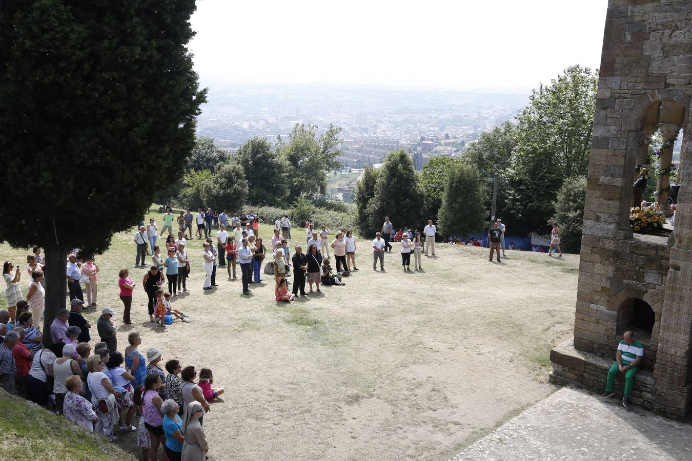 Santa María se rinde al Apóstol