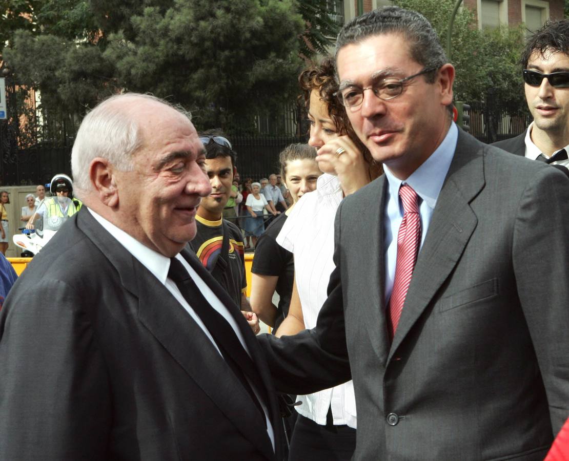 Fallece el asturiano Isidoro Álvarez, presidente de El Corte Inglés