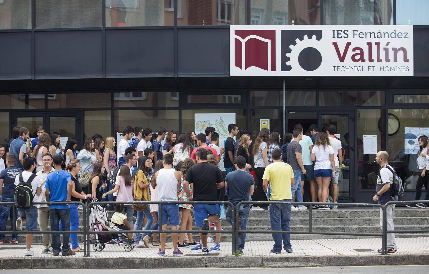 Primer día de clase para los estudiantes asturianos de Educación Secundaria