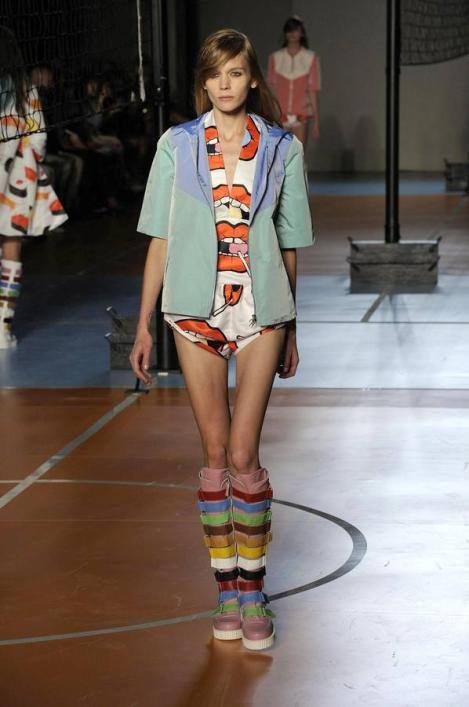 Vuelve a la pasarela la polémica de la delgadez extrema