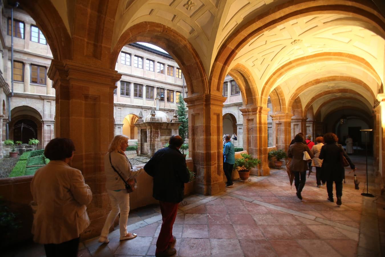 Una noche para la cultura en Oviedo