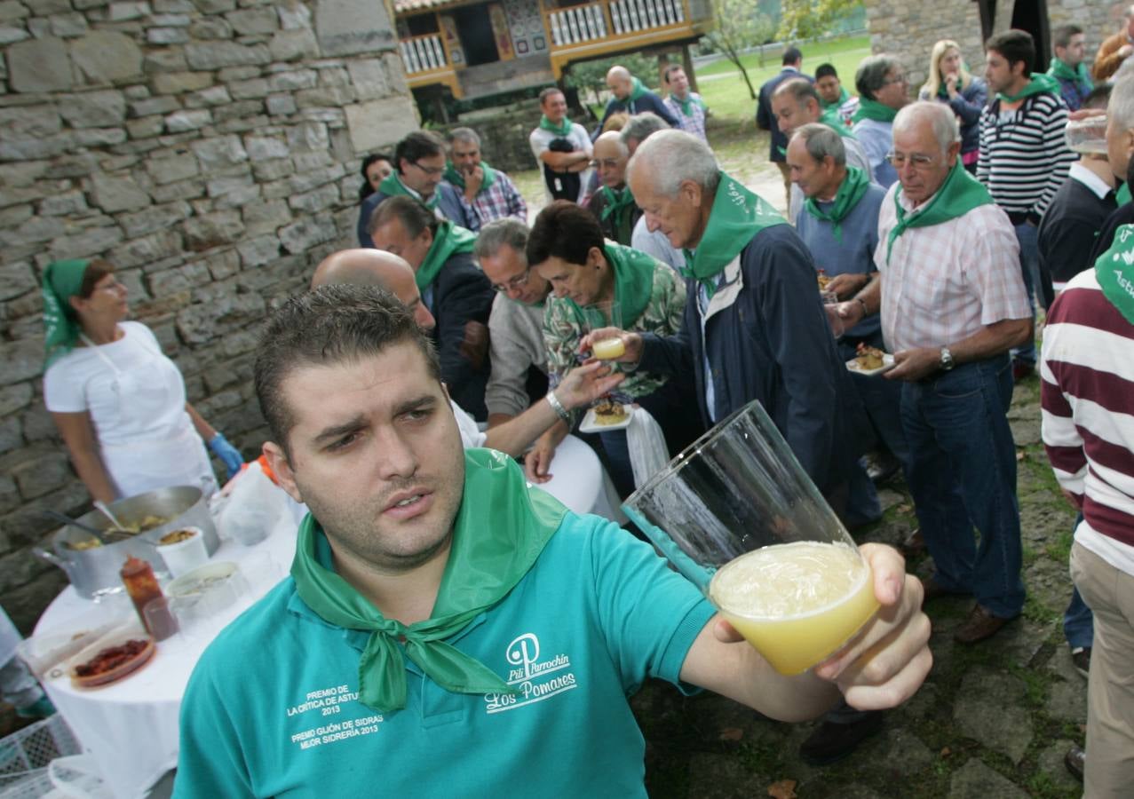 Presentación de Gijón de Sidra en el Museo del Pueblo de Asturias