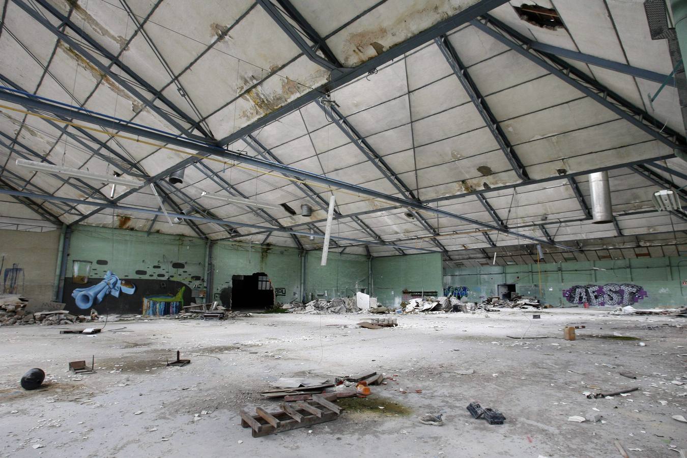 El desolador estado de la fábrica de loza de San Claudio