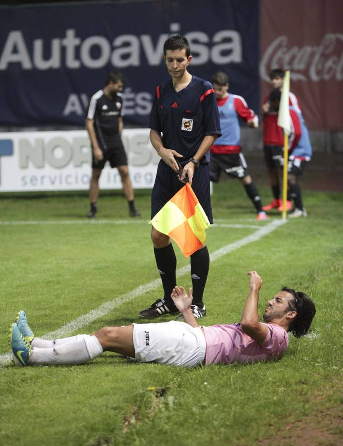 El Real Avilés pierde ante el Logroñés