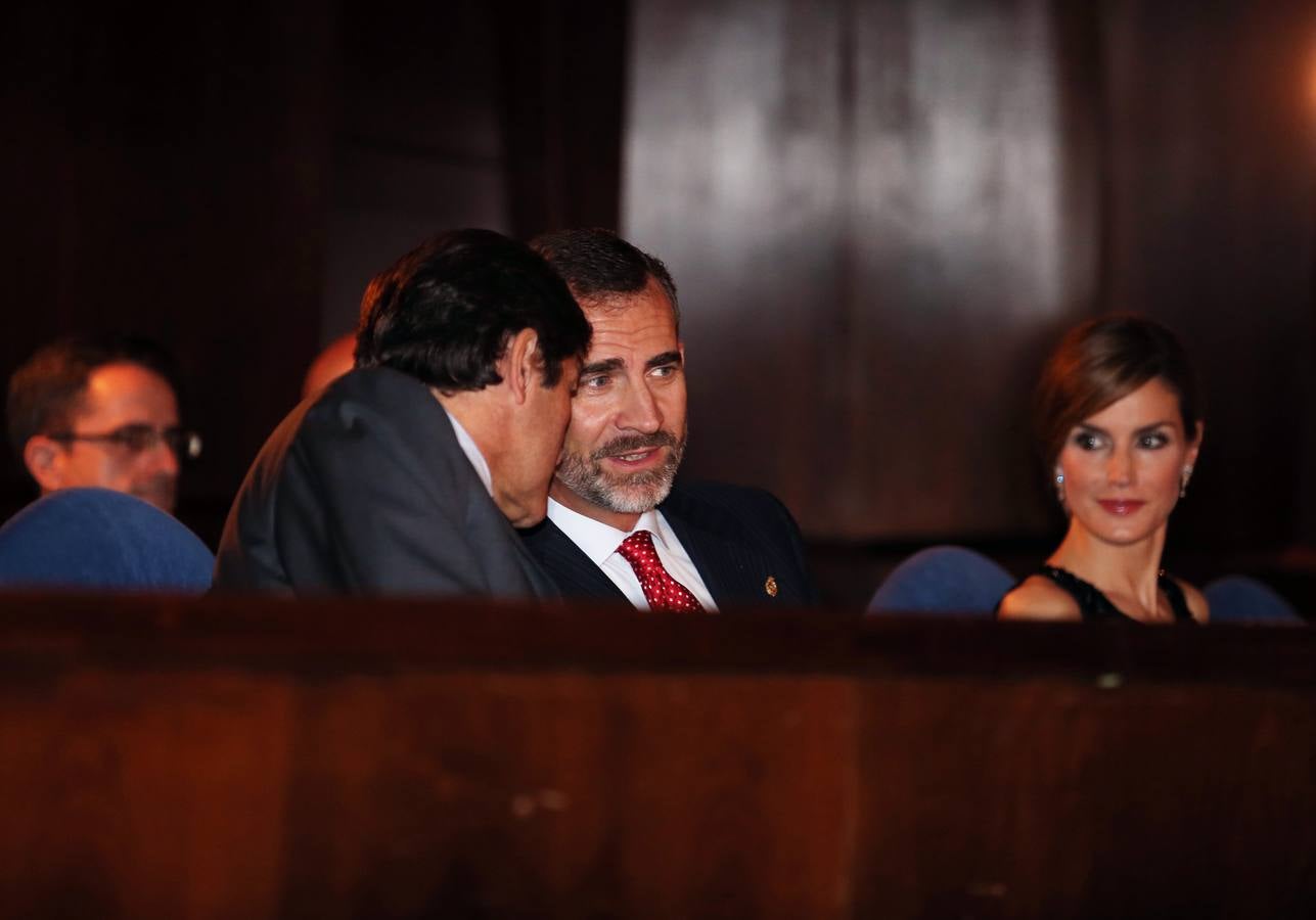 Los Reyes de España llegan a Oviedo para presidir los Premios Príncipe de Asturias