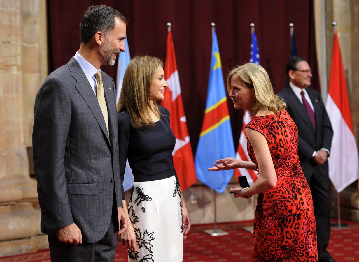 Los Reyes reciben en audiencia a los galardonados con los Premios Príncipe de Asturias 2014