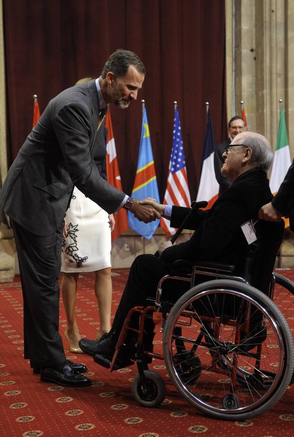 Los Reyes reciben en audiencia a los galardonados con los Premios Príncipe de Asturias 2014