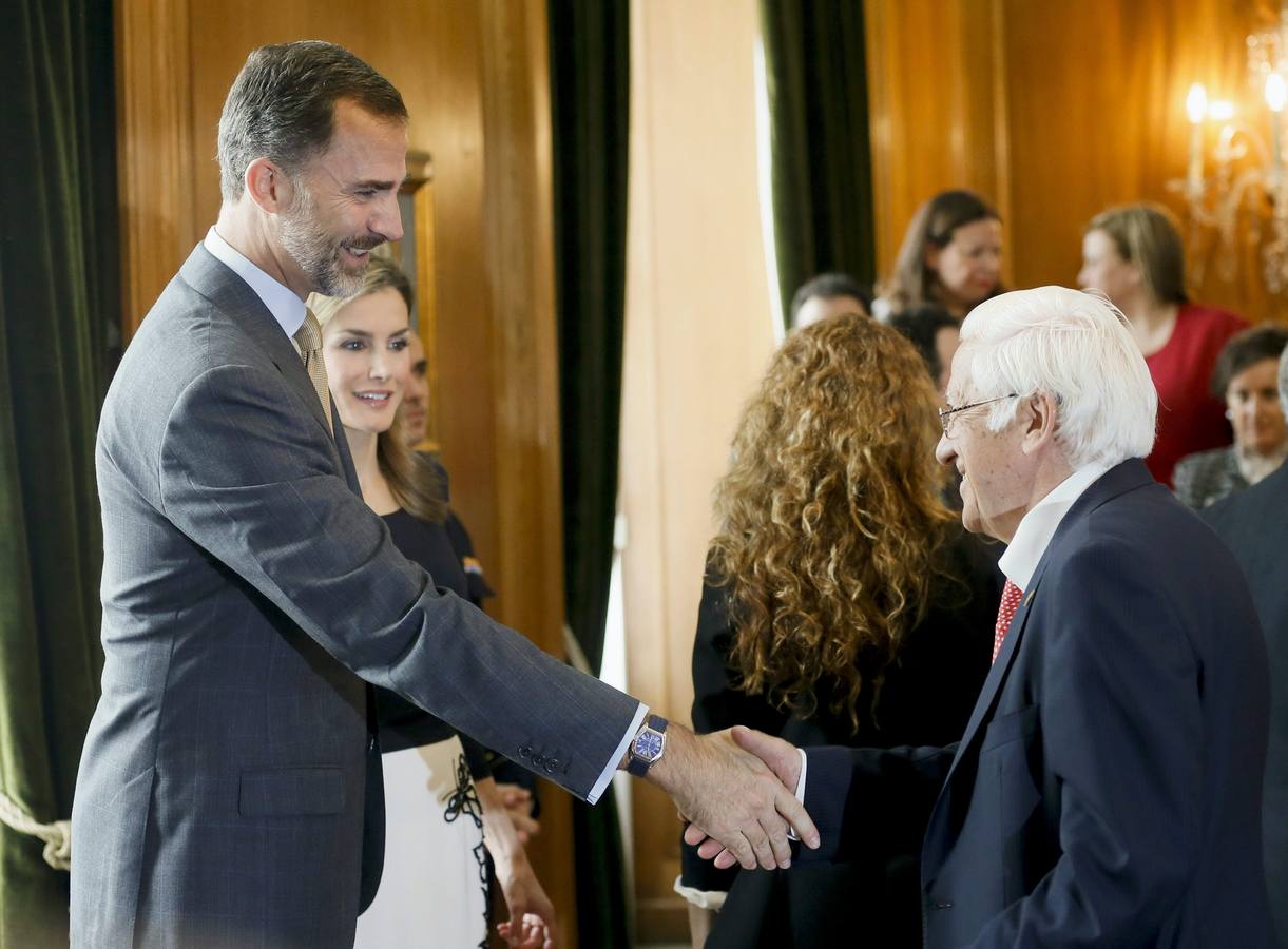 Audiencia de los Reyes con los galardonados con las Medallas de Asturias y los Premios Fin de Carrera