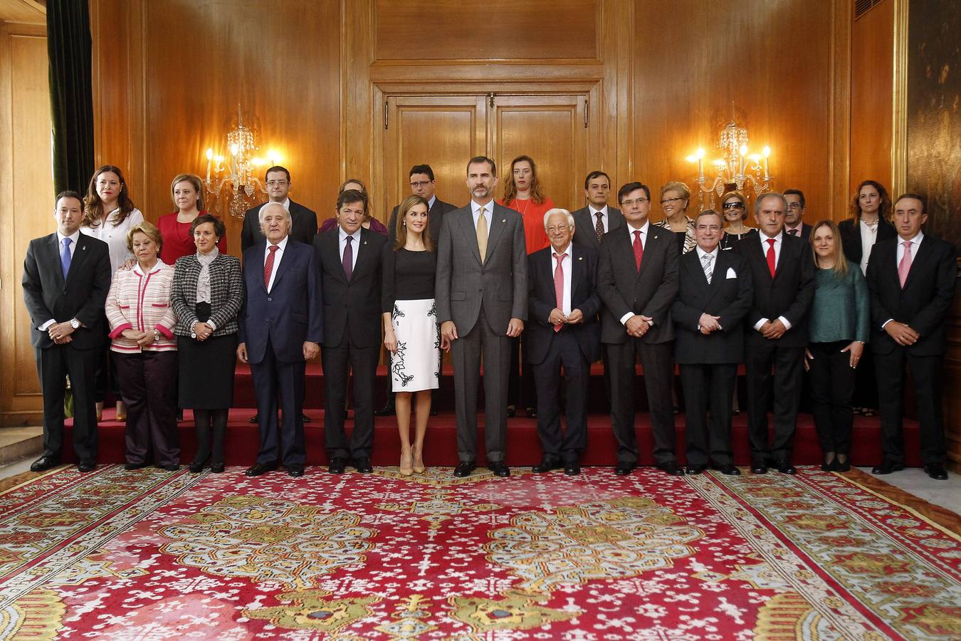 Audiencia de los Reyes con los galardonados con las Medallas de Asturias y los Premios Fin de Carrera