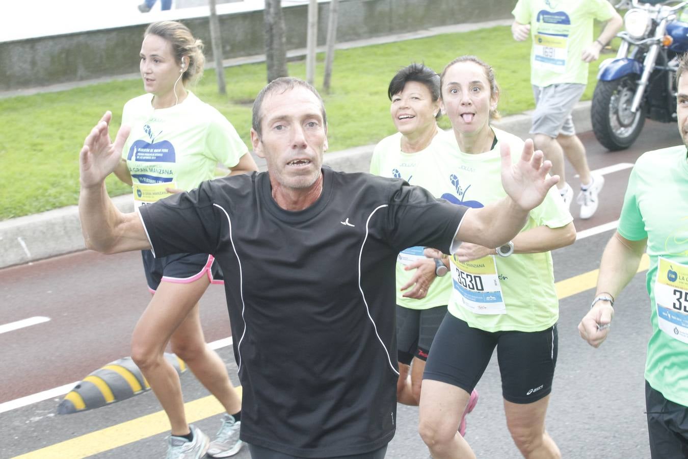 ¡Búscate en la carrera &#039;La Gran Manzana&#039; de Gijón! (2)