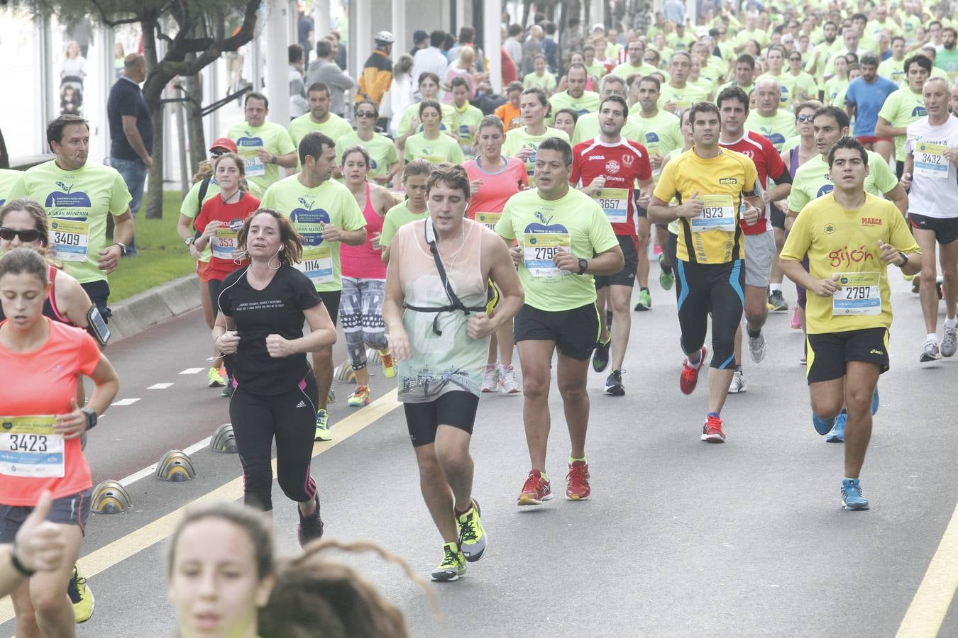 ¡Búscate en la carrera &#039;La Gran Manzana&#039; de Gijón! (2)