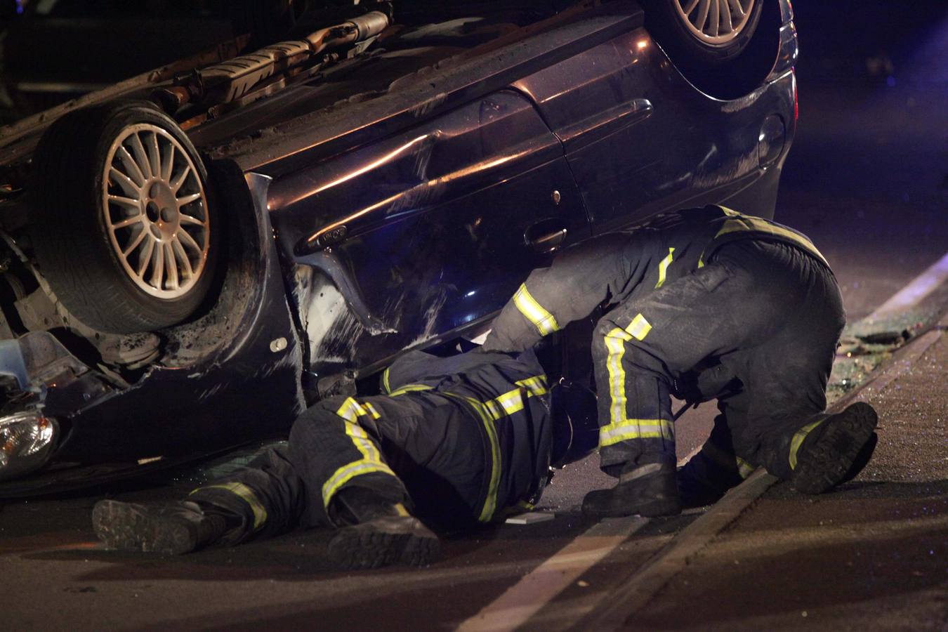 Espectacular accidente en la avenida San Agustín