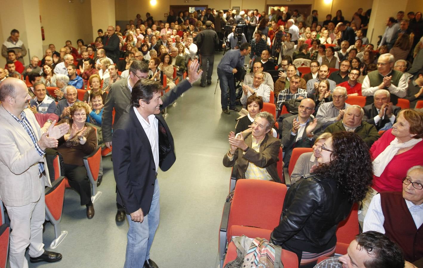 El inicio de la precampaña del PSOE en Asturias, en imágenes