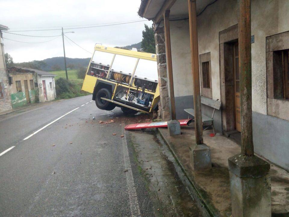 Fallece en un accidente en Illas