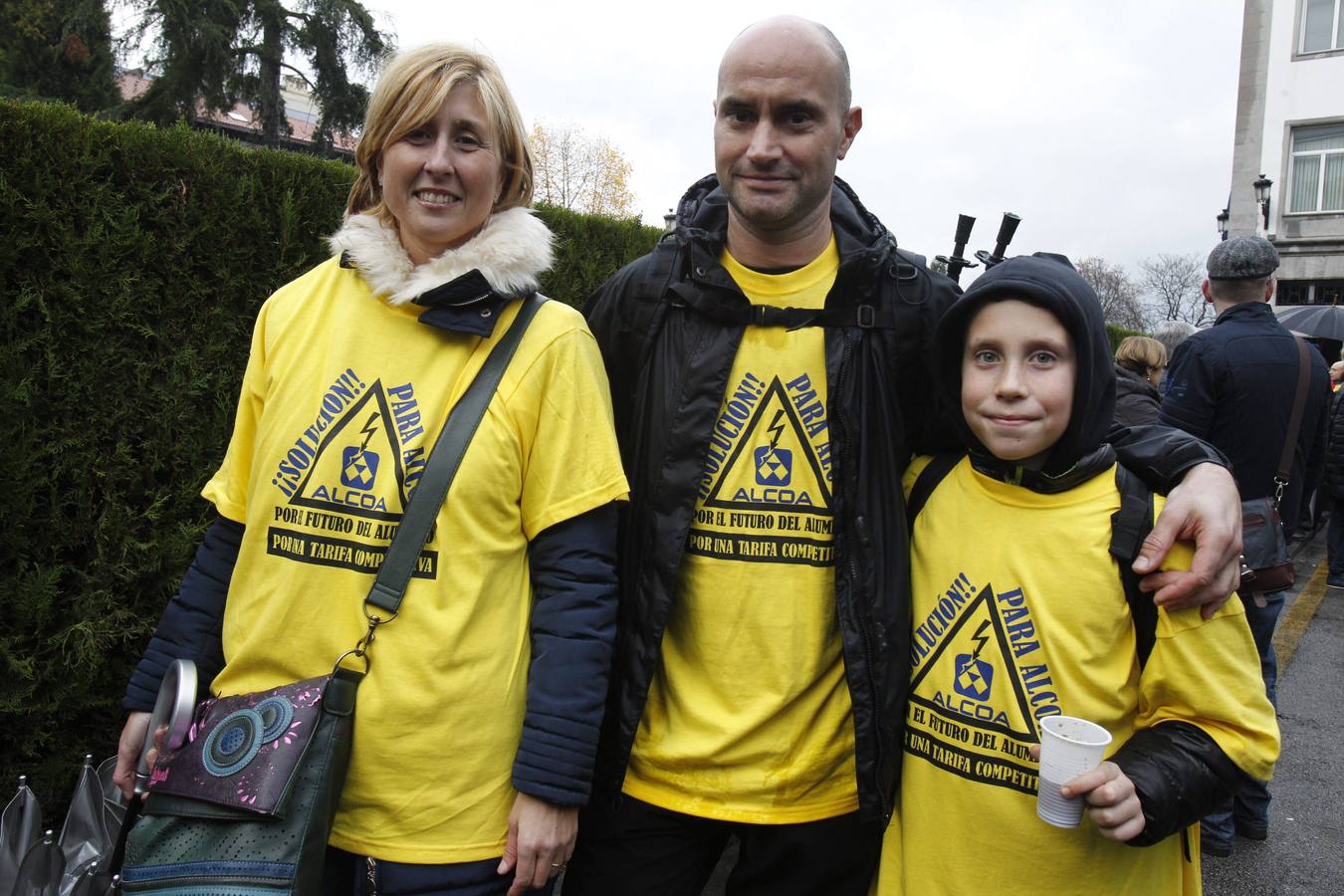 Los trabajadores de Alcoa llevan su protesta a Oviedo