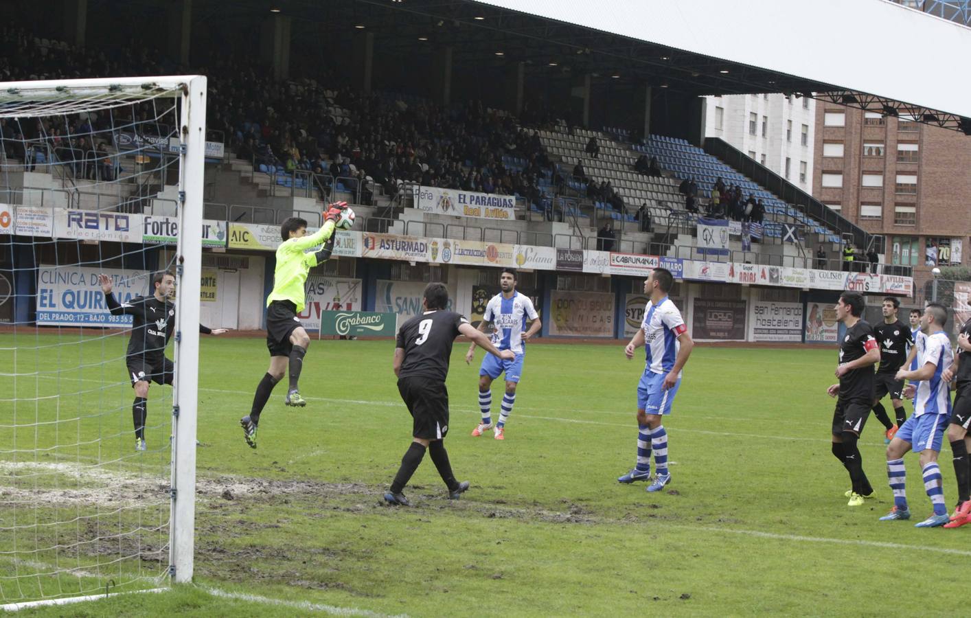 Las mejores imágenes de la victoria del Real Avilés en el Suárez Puerta