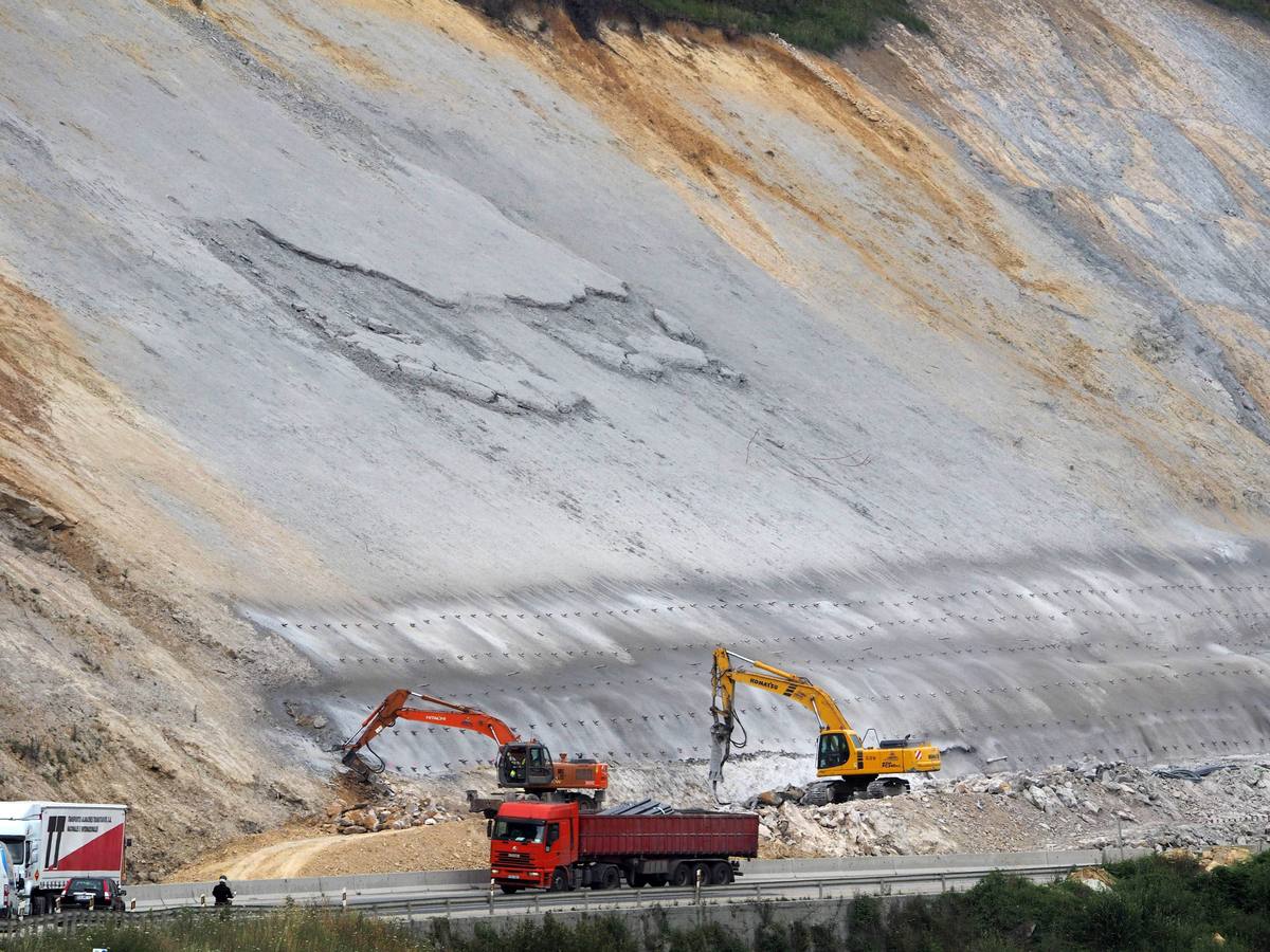 Las imágenes de las últimas obras en la Autovía del Cantábrico