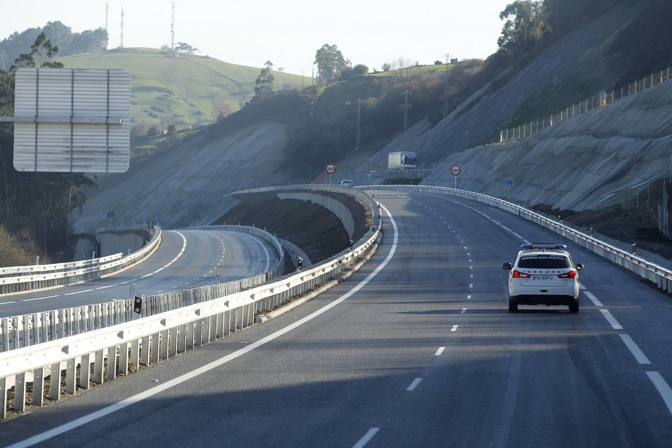 Mariano Rajoy inaugura el último tramo de la autovía del Cantábrico