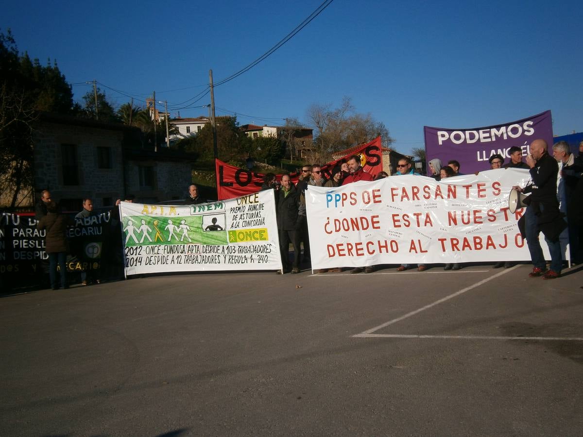 Protesta en la inauguración de la autovía del Cantábrico