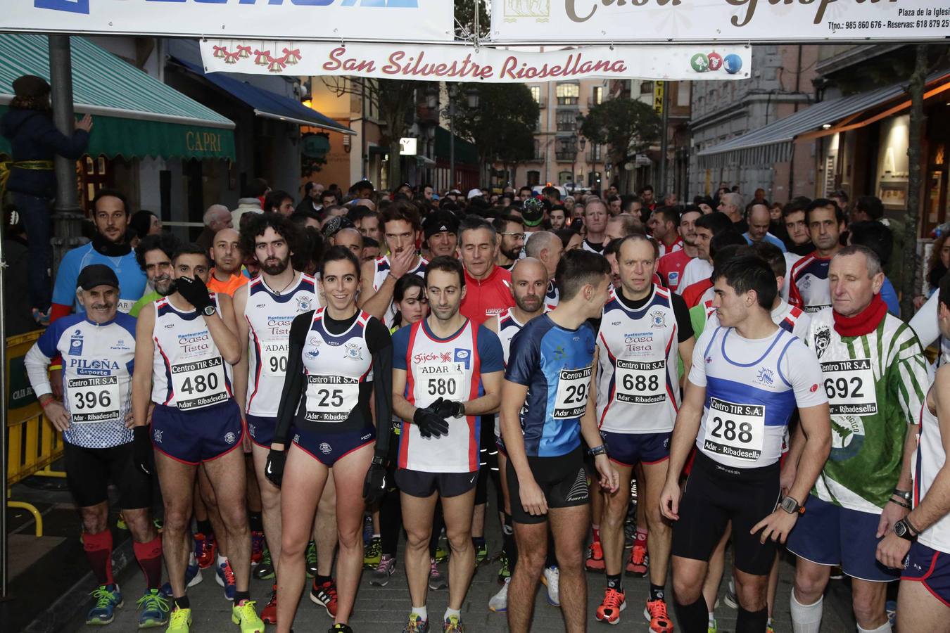 Borja García y Beatriz Álvarez ganan la San Silvestre de Gijón