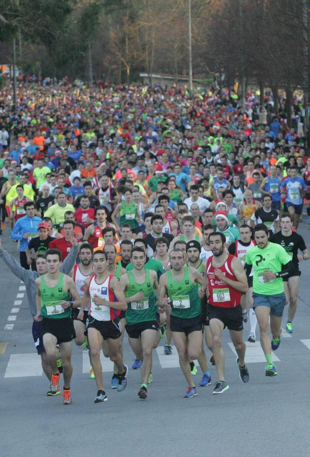 Borja García y Beatriz Álvarez ganan la San Silvestre de Gijón