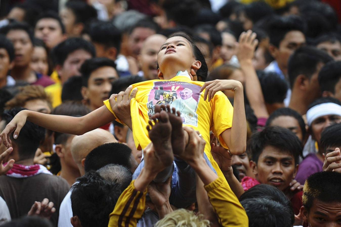 Pasión por la cruz en la ciudad de Manila