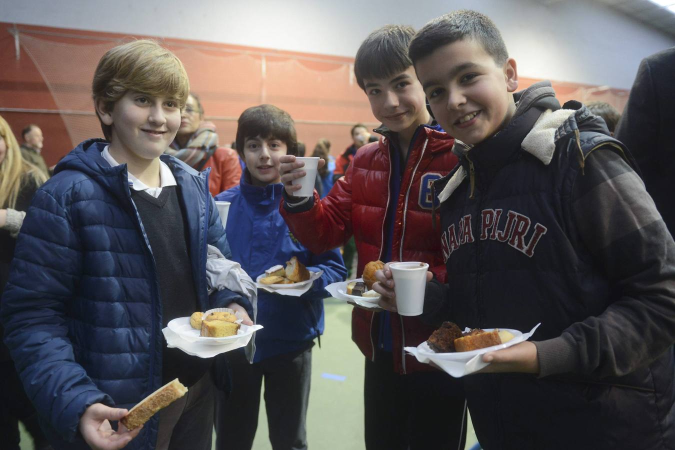 Merienda solidaria y donación de sangre en el colegio de la Inmaculada