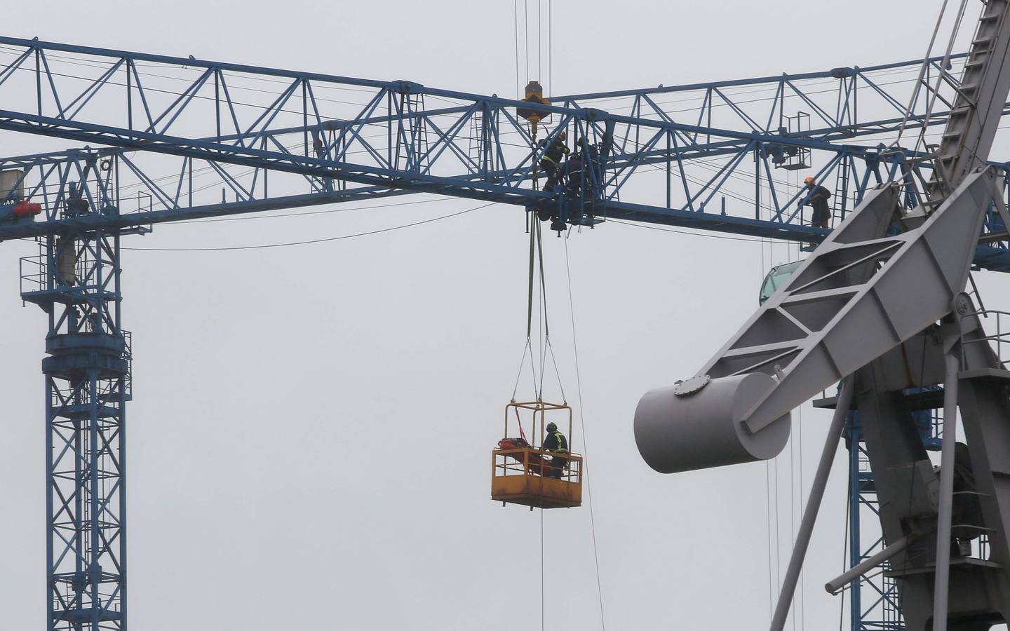 Fallece un trabajador en el Astillero Armón de Gijón