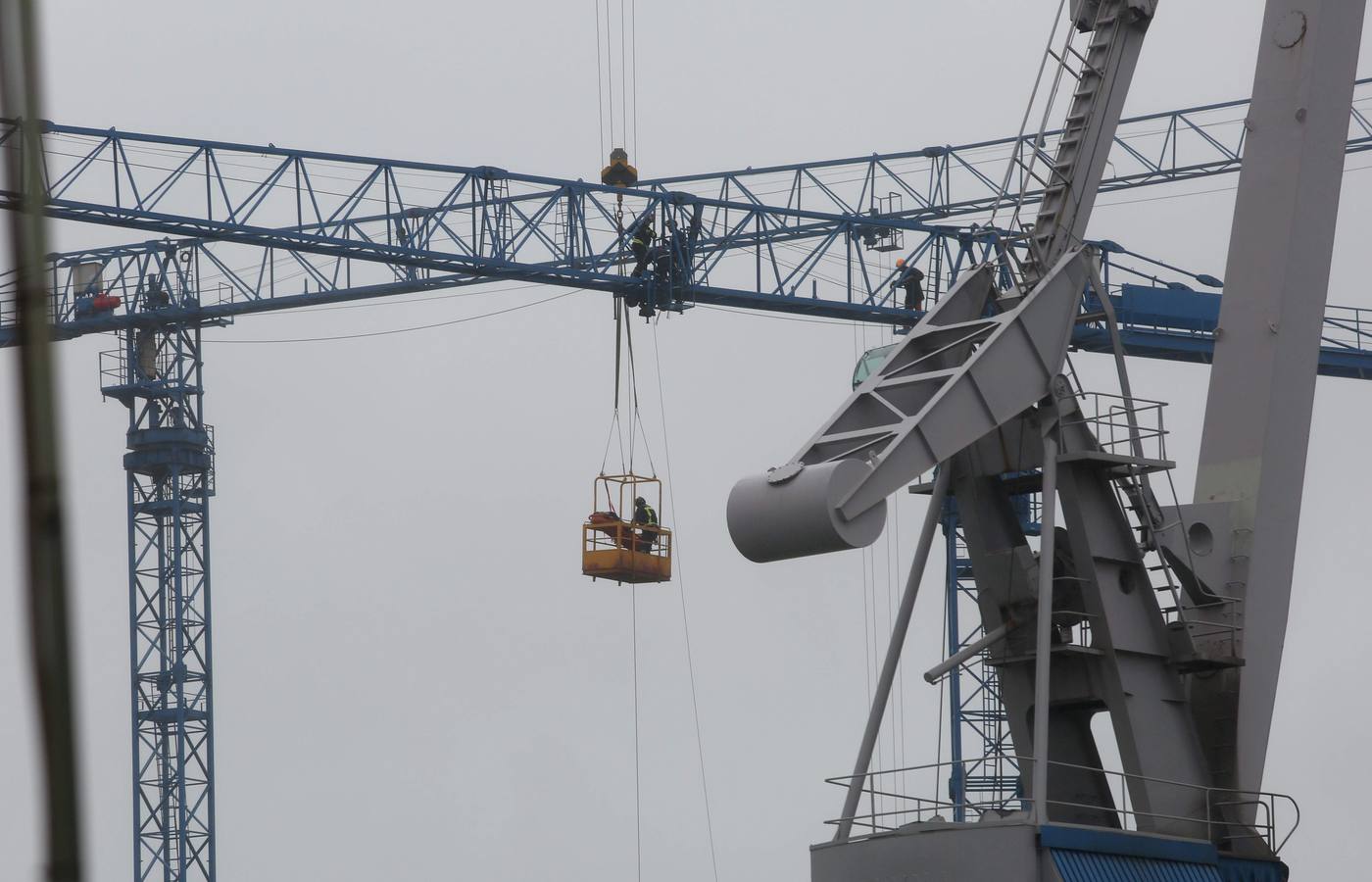 Fallece un trabajador en el Astillero Armón de Gijón