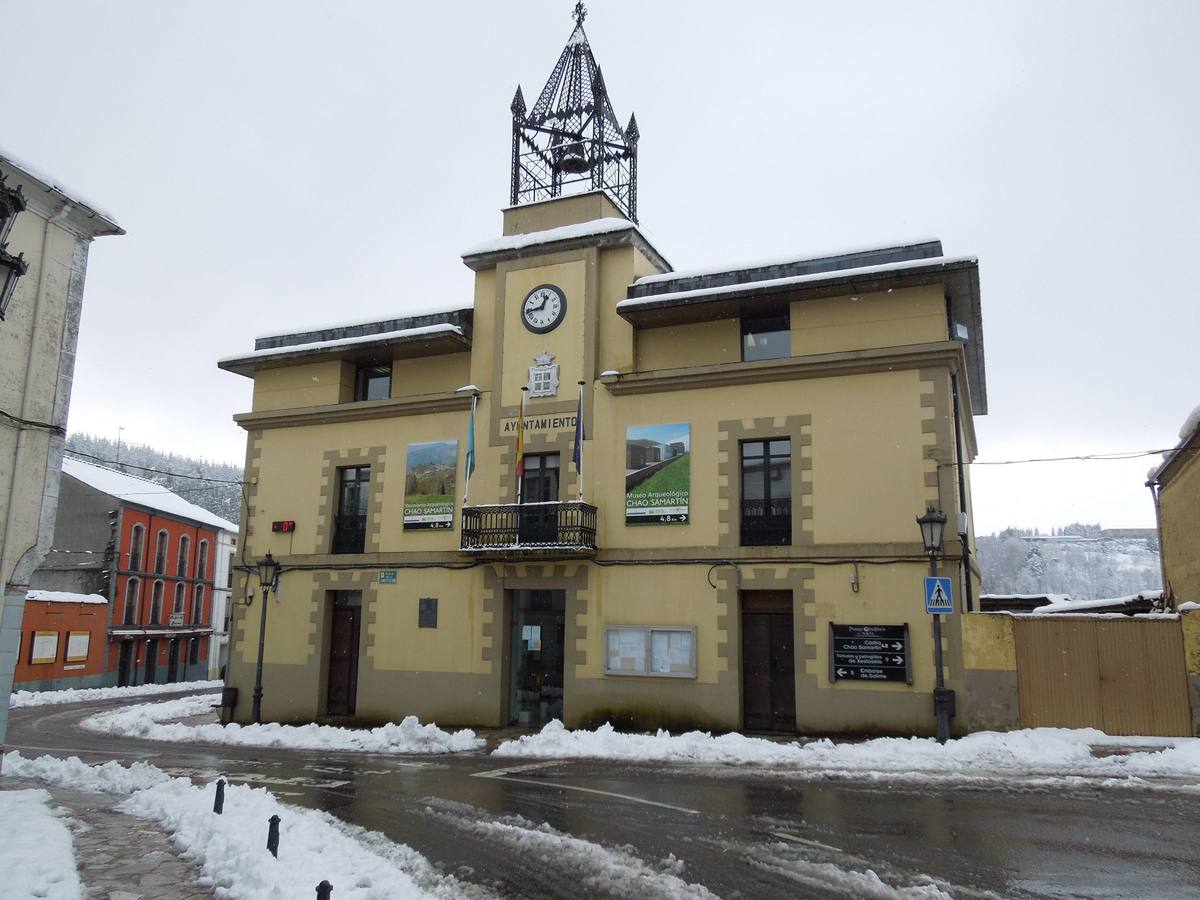 El suroccidente asturiano, bajo el manto blanco de la nieve