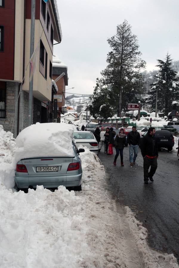 Aller se recupera tras una semana de nieve