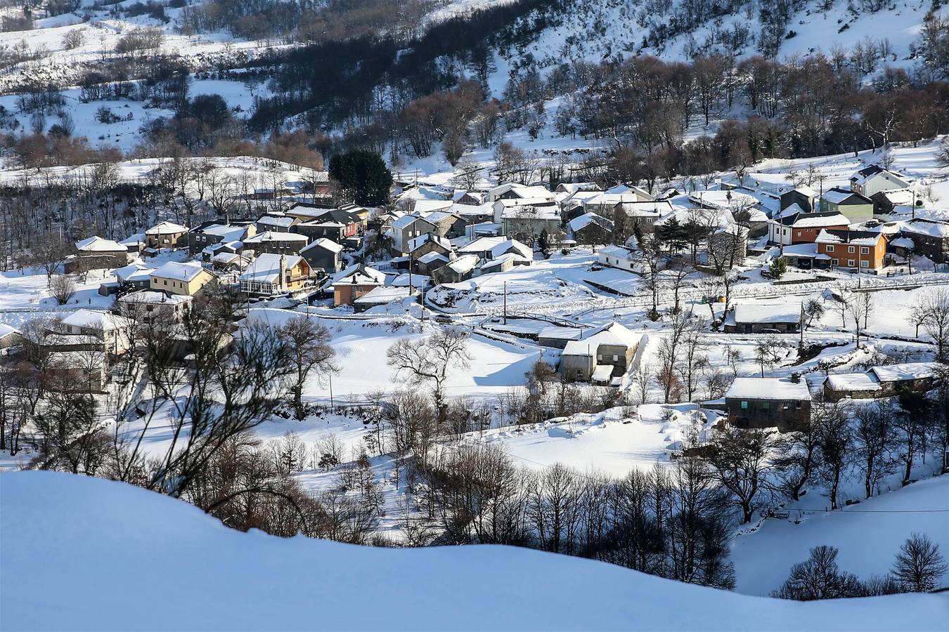 Así quedó Degaña tras las nevadas