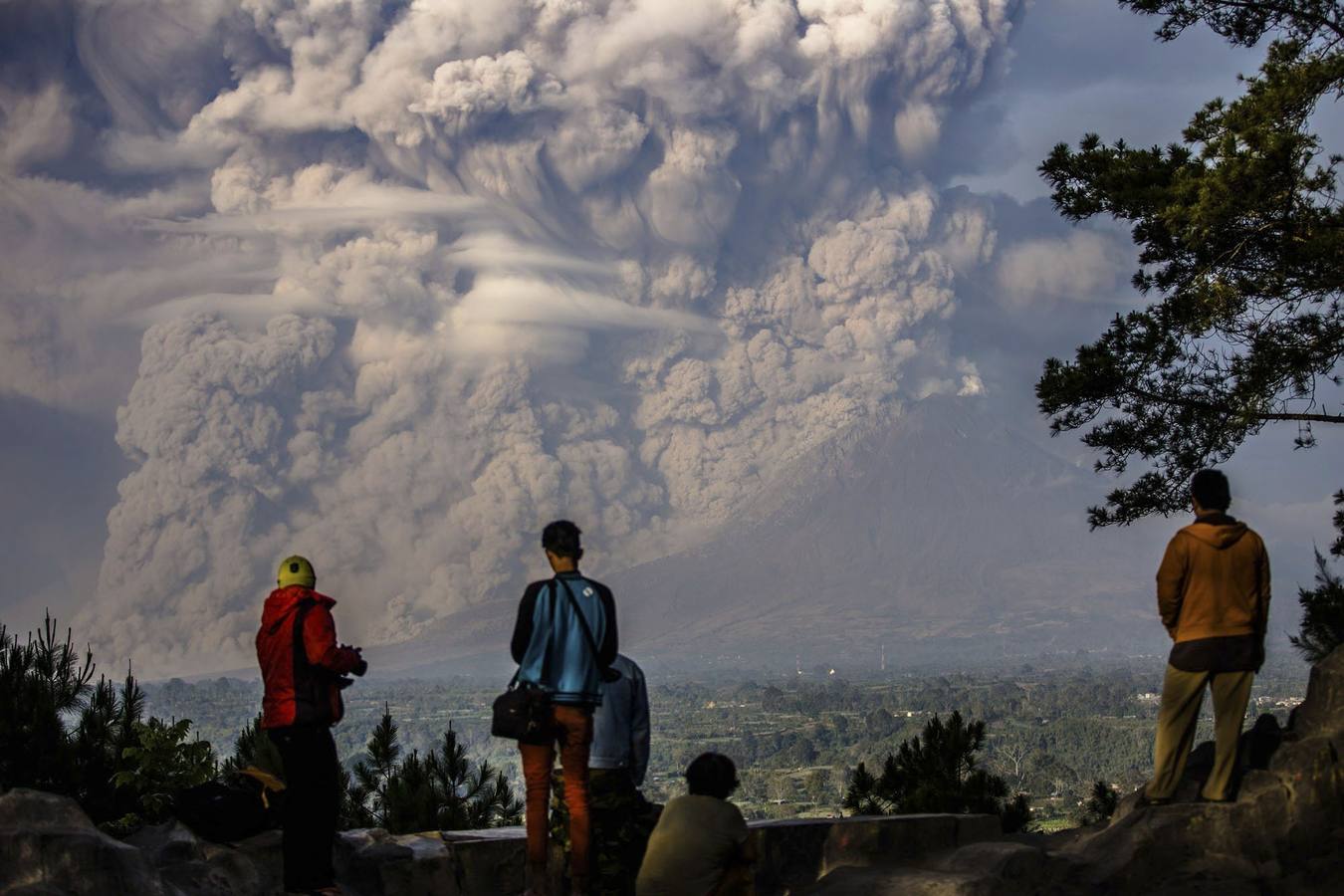 La furia del volcán del Monte Sinabung