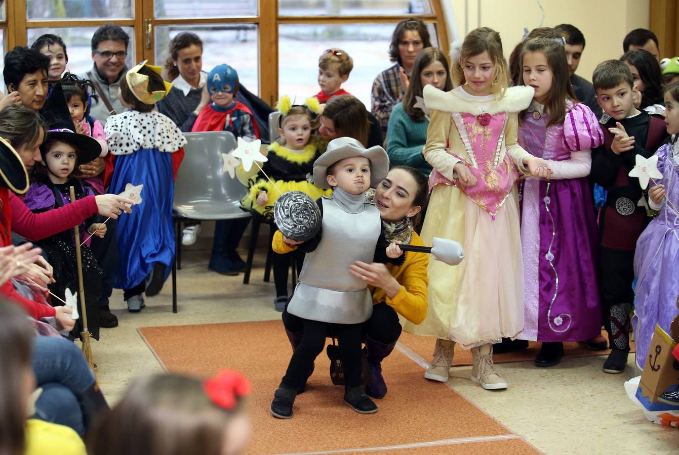 Juegos por Don Carnal en el Antroxu de Oviedo