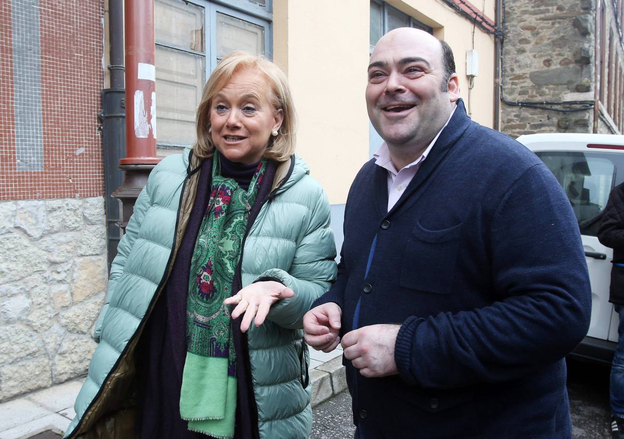 El alcalde de Oviedo visita las obras del canal de agua del Aramo