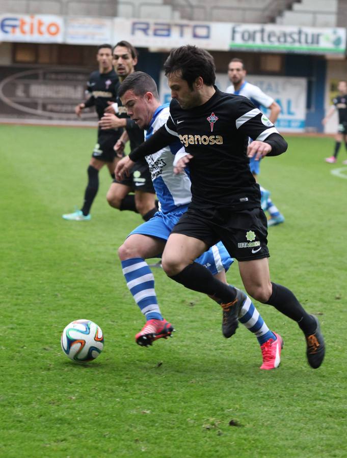 El Real Avilés cae en casa ante el Racing de Ferrol